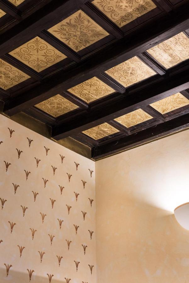 Nsm 71Viadelcorso Luxury Apartment Con Terrazzo Lägenhet Rom