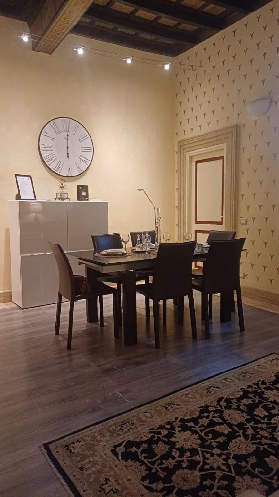 Nsm 71Viadelcorso Luxury Apartment Con Terrazzo Lägenhet Rom